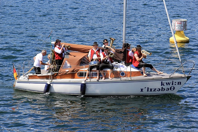 不仅可以展 不仅可以展